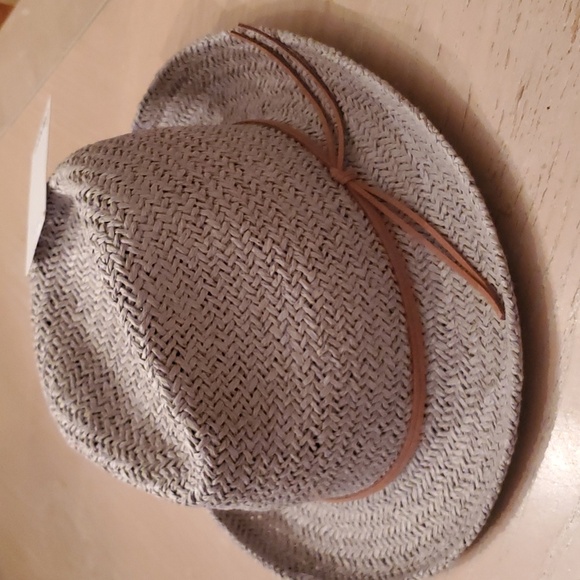 Hat - Picture 6 of 6